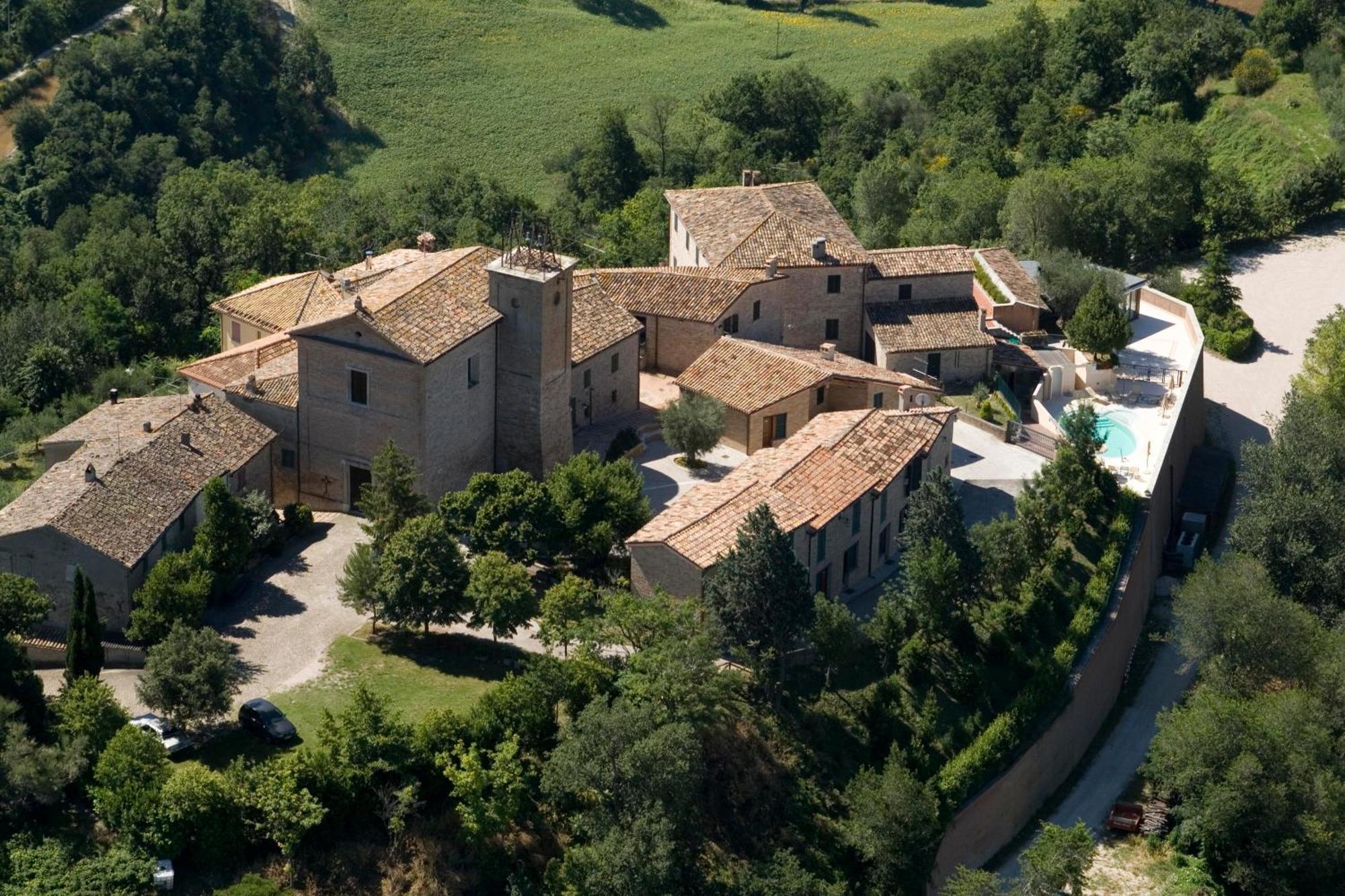 Casa Oliva Albergo Diffuso Bargni エクステリア 写真